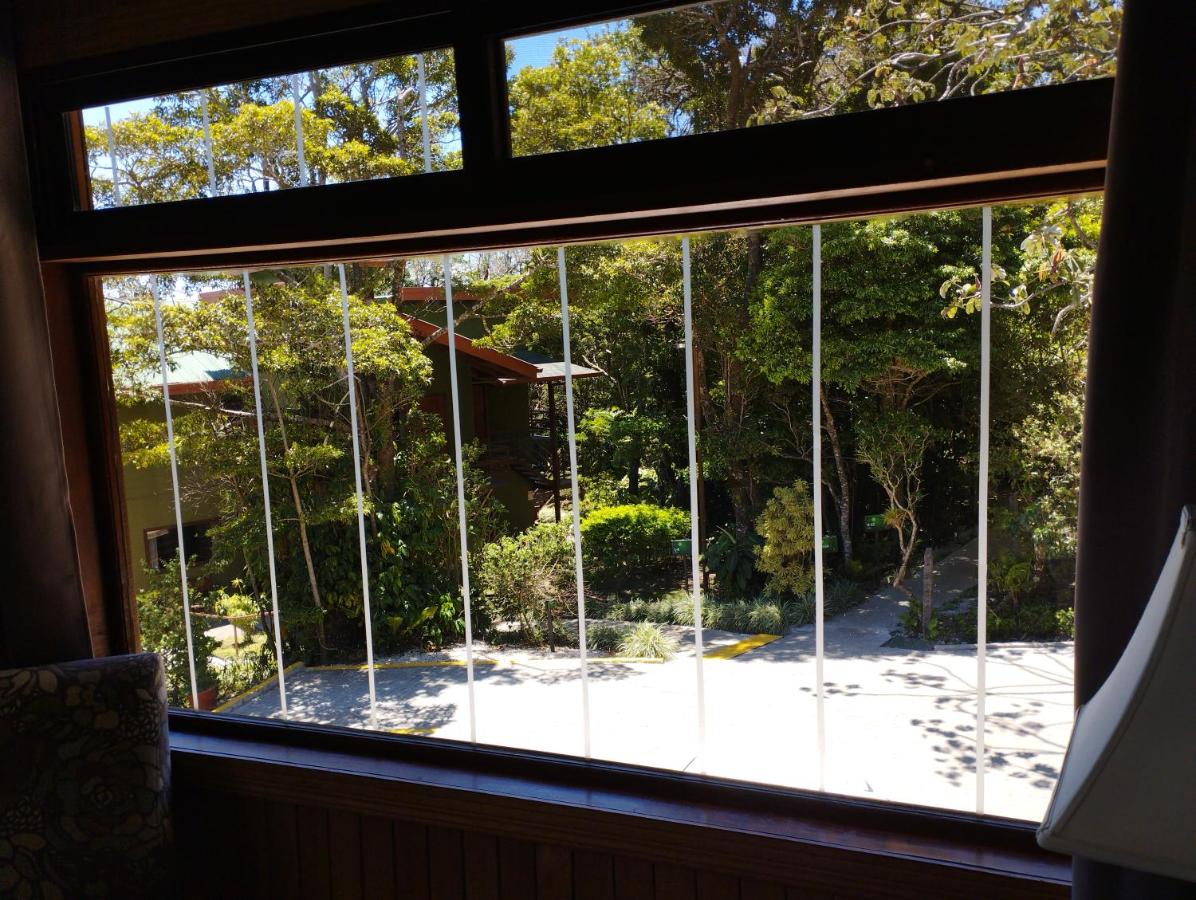 Cala Lodge photo