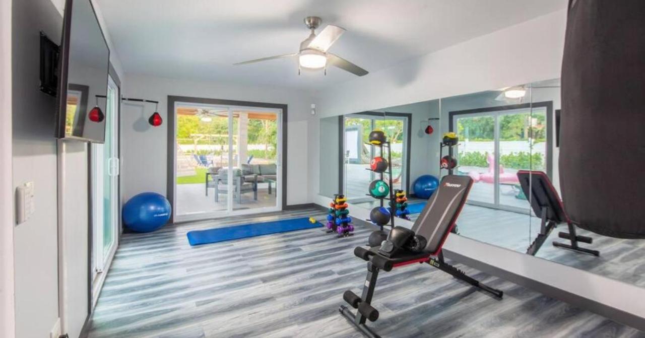 Athletic Villa by Glam Homes - 5