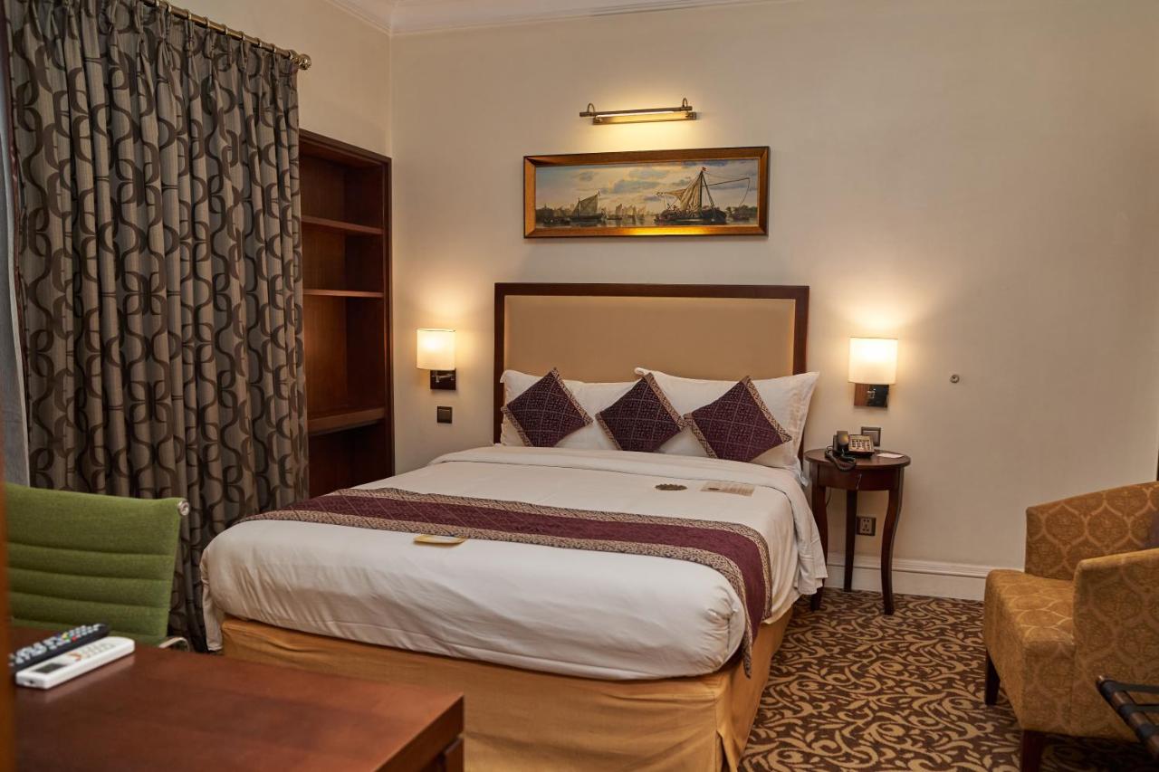 Royal Park Residence Hotel photo