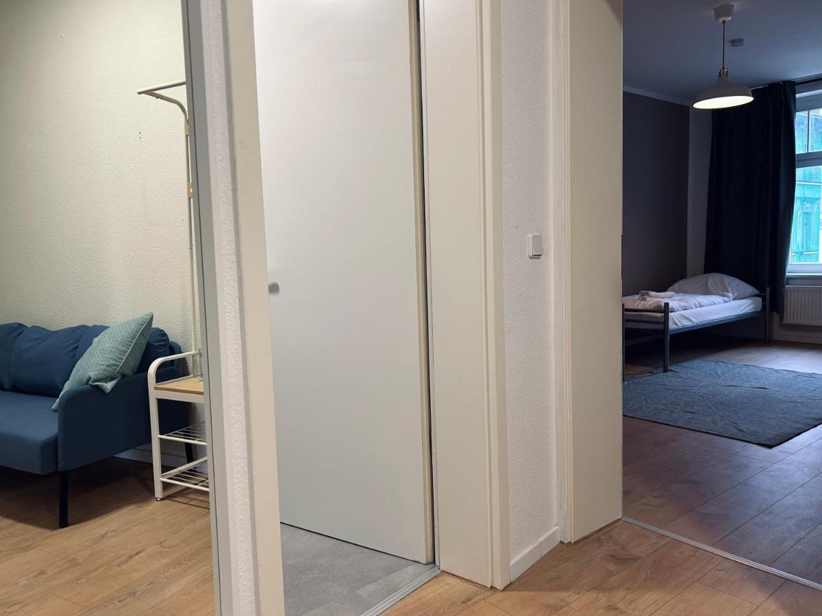 Geräumige Wohnung I 6 Betten I Balkon & Stellplatz