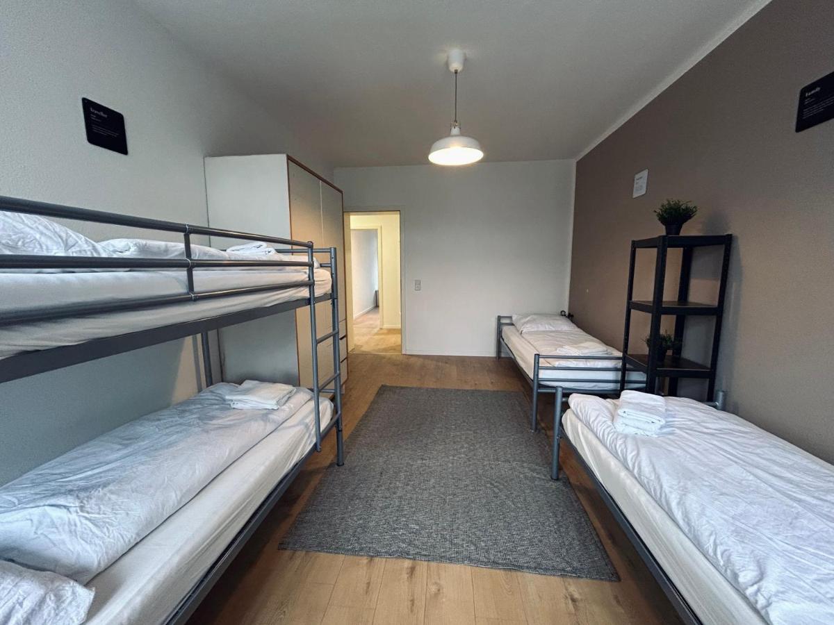Geräumige Wohnung I 6 Betten I Balkon & Stellplatz