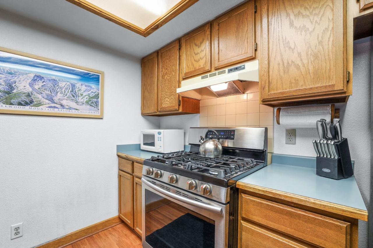 The Meadows 1120 - 2 Br Condo — photo 6
