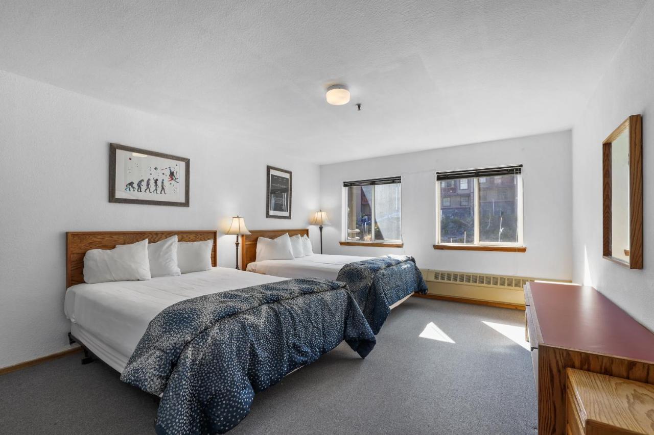 The Meadows 1120 - 2 Br Condo — photo 9