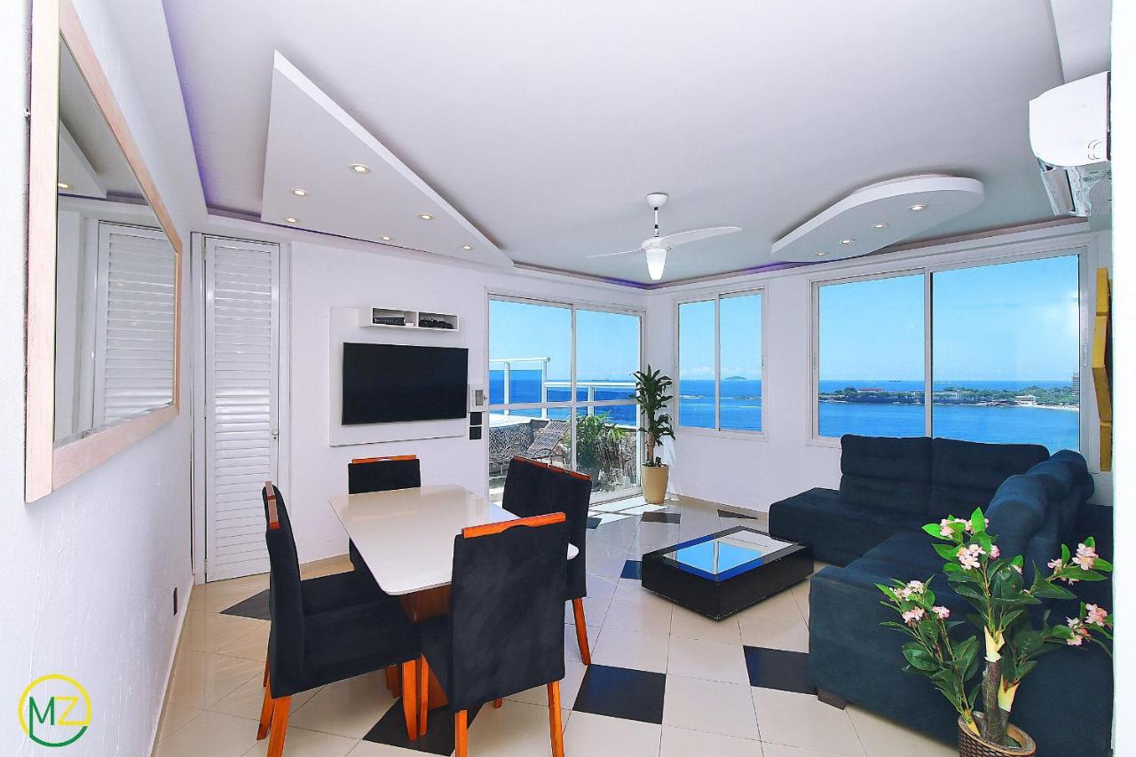 Amazing penthouse with jacuzzi & frontal sea view - 4