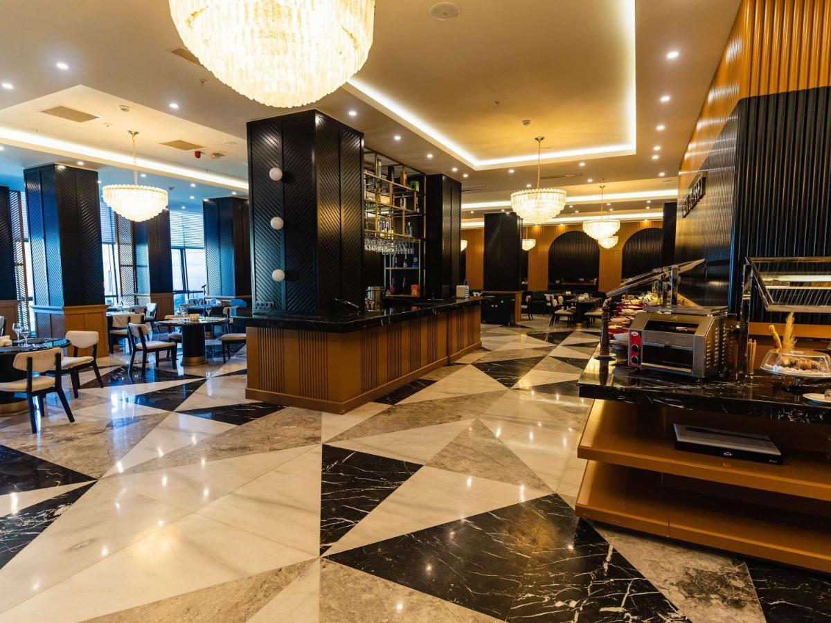 Mercure Baku City photo