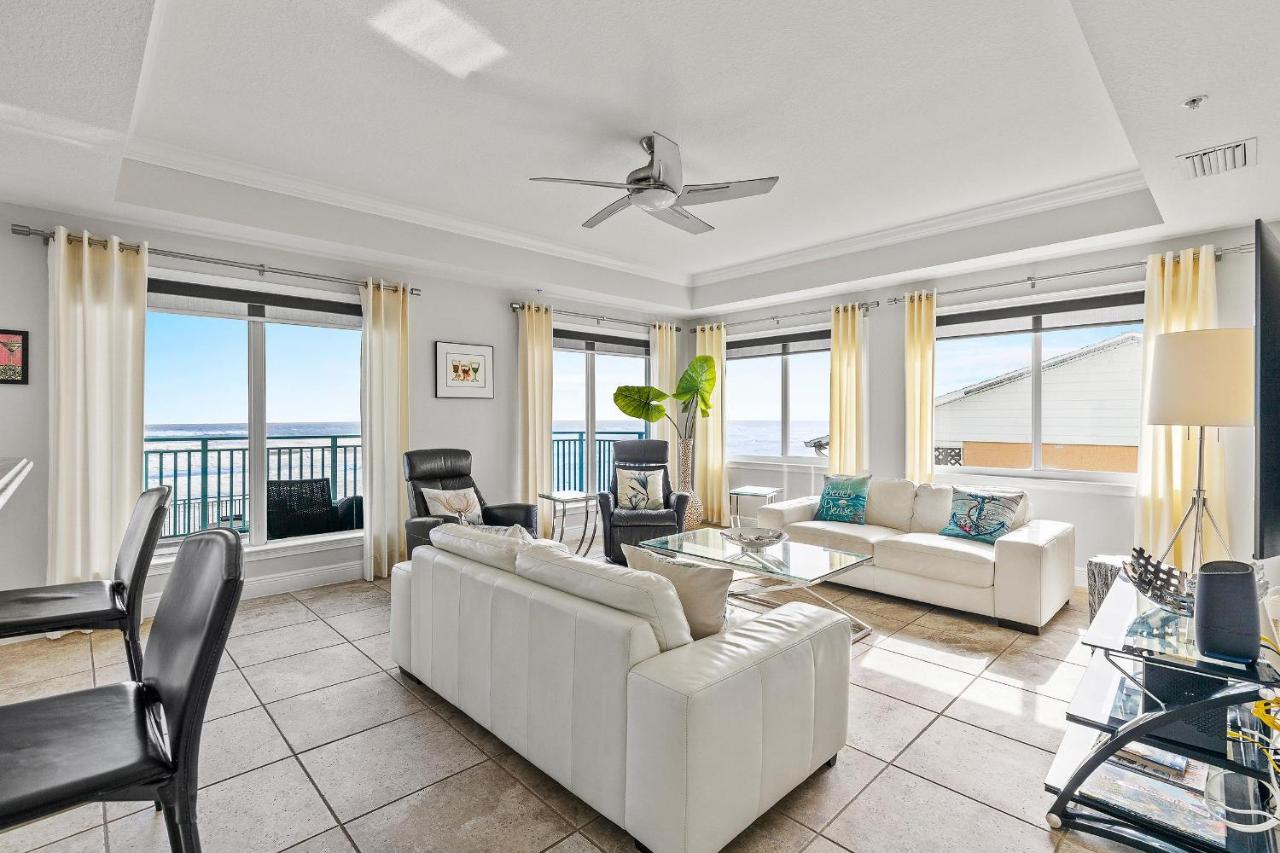 Wave Condominiums — photo 6