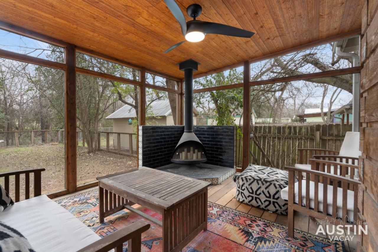 Elegant Escape Gourmet Kitchen and Outdoor Living - 3