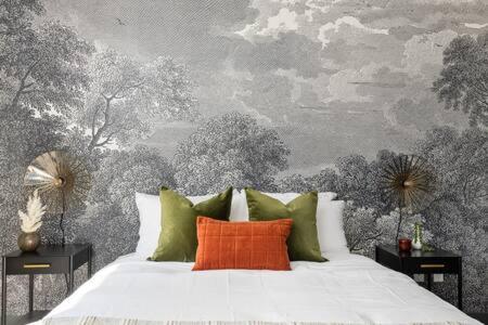 The Sobro Suite - 6 Beds & 6 blocks to Broadway - 5