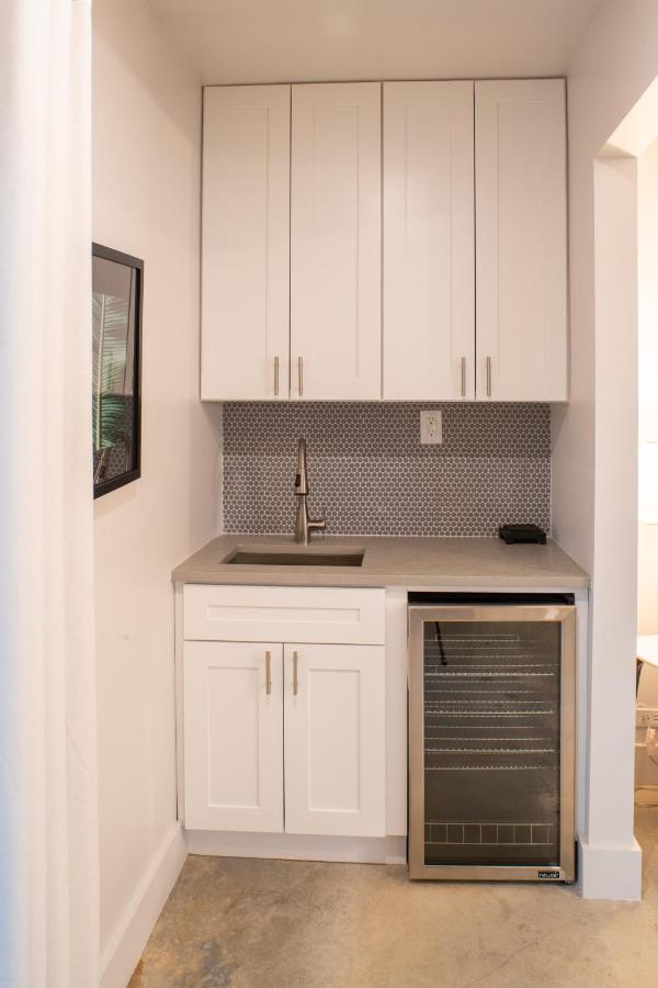 Villas on Wilton Drive — photo 9