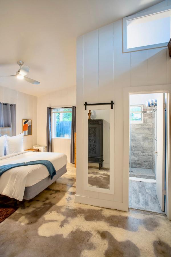 Villas on Wilton Drive — photo 11