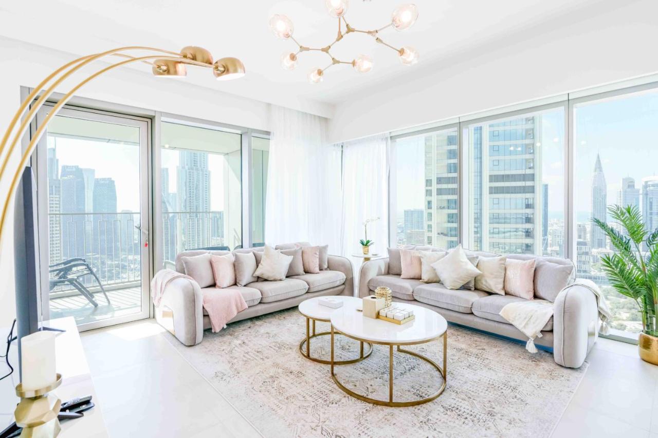 Downtown Views II Burj Khalifa View, Downtown Dubai - Mint Stay