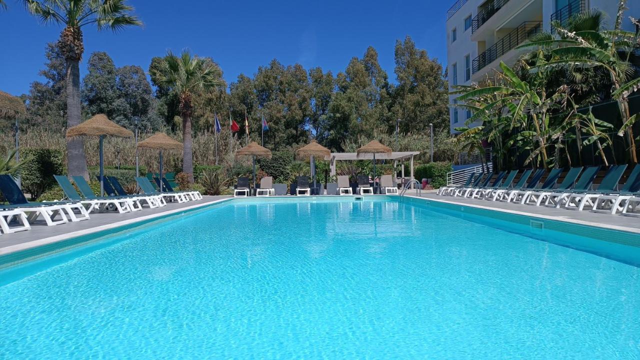 Bayside Salgados - 4