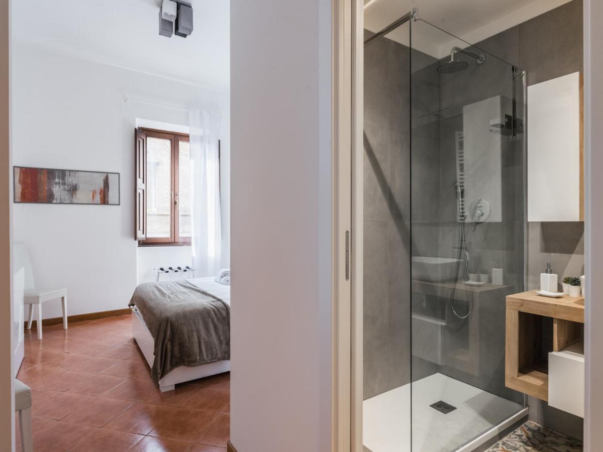The Best Rent - Three-bedroom apartment near Piazza Barberini - 3