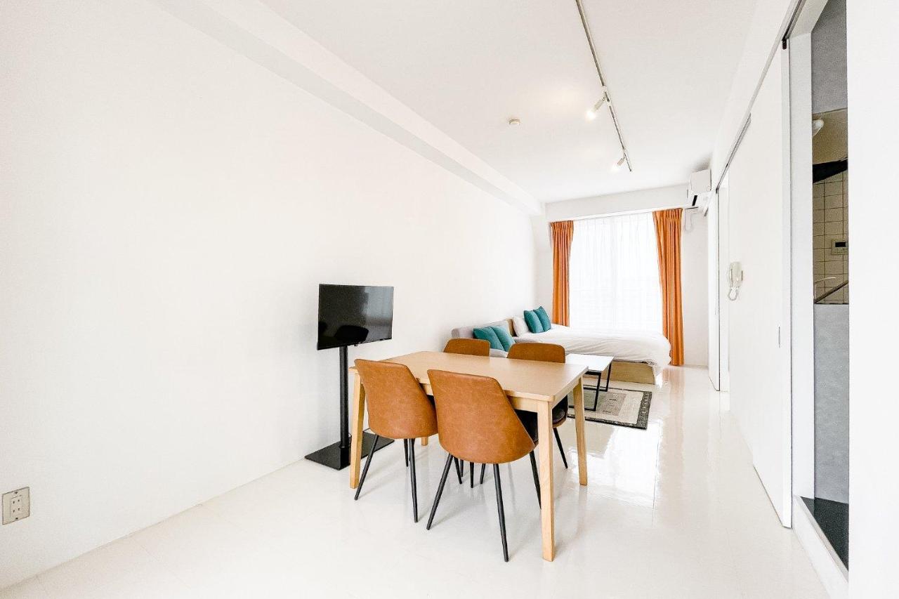 F-studio VERONICA - 3