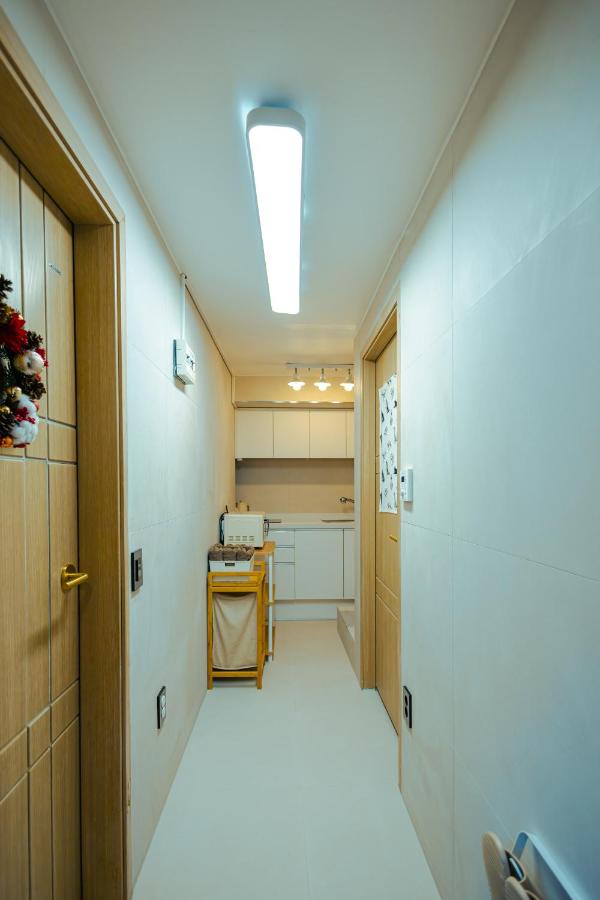 Marie's House 102 Hongdae - 4