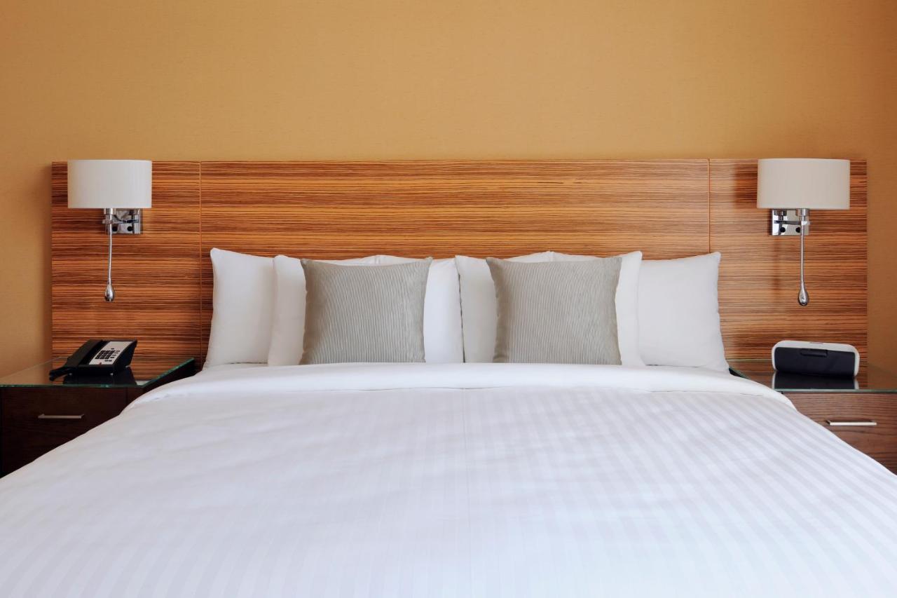 Courtyard by Marriott World Trade Center, Abu Dhabi - 4