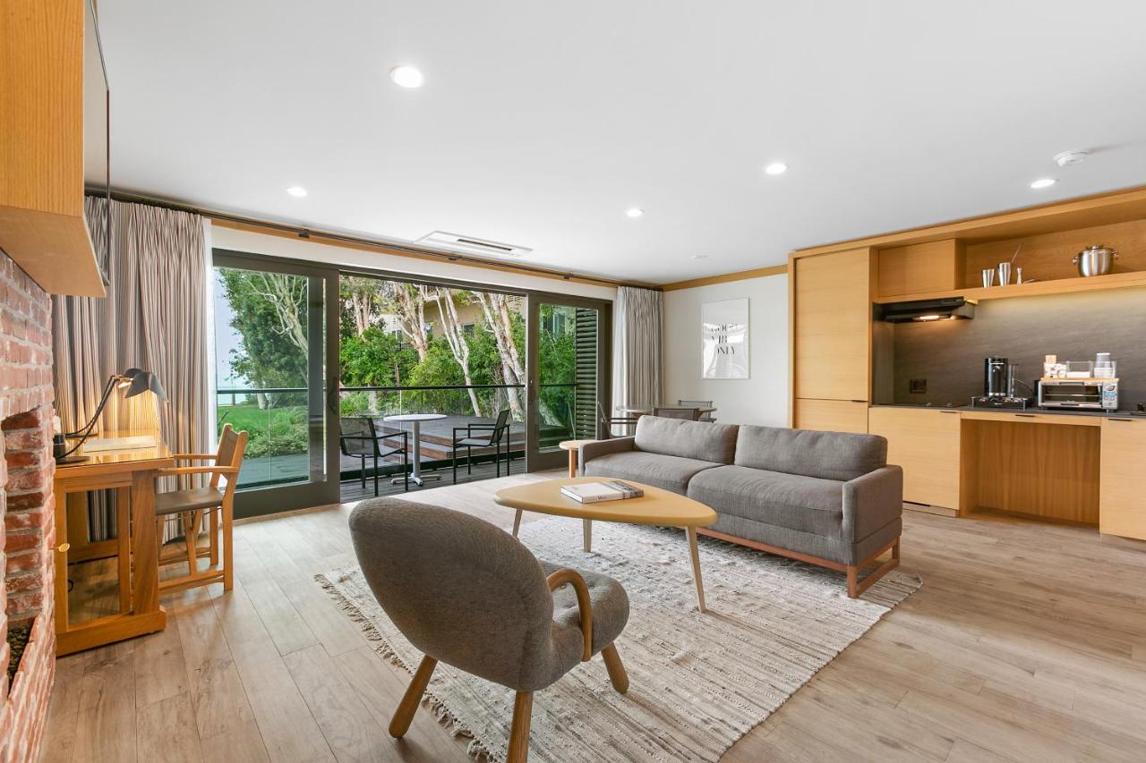 SA Carbon Beach Suites - 4