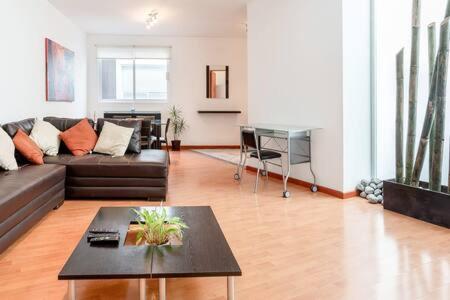 Upscale Polanco, 24 7 Security, Walk to Shopping! - 2