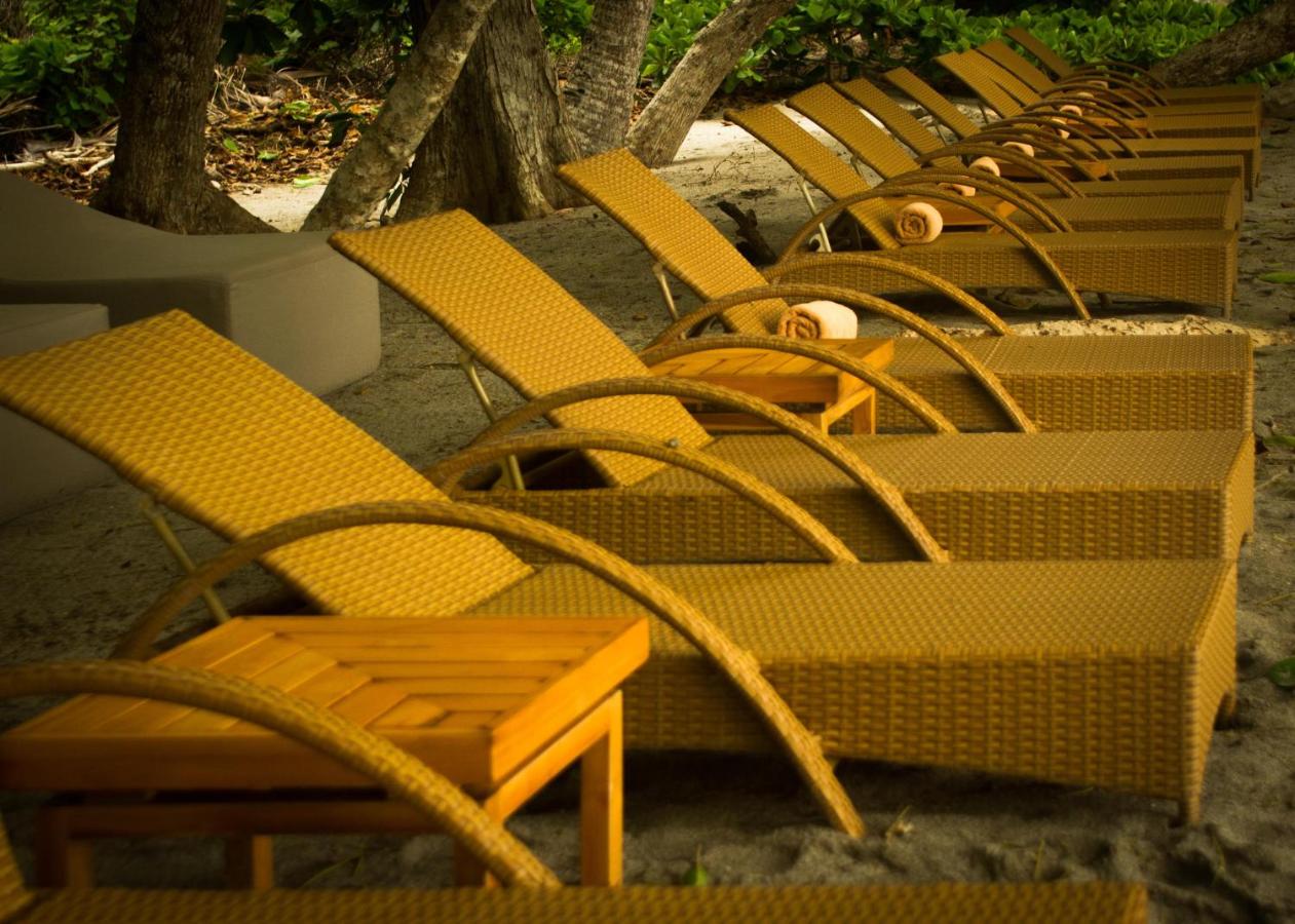 Arenas Del Mar Beachfront & Rainforest Resort Member of the Cayuga Collection photo