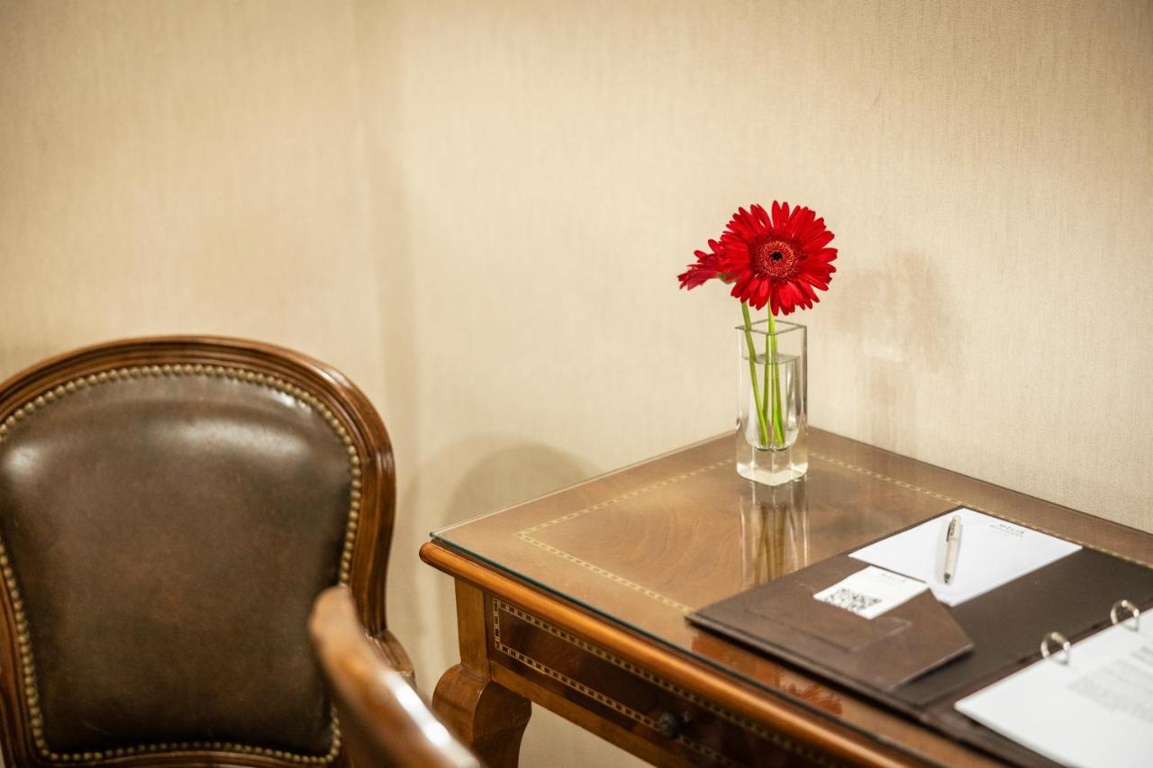Melia Recoleta Plaza Hotel photo