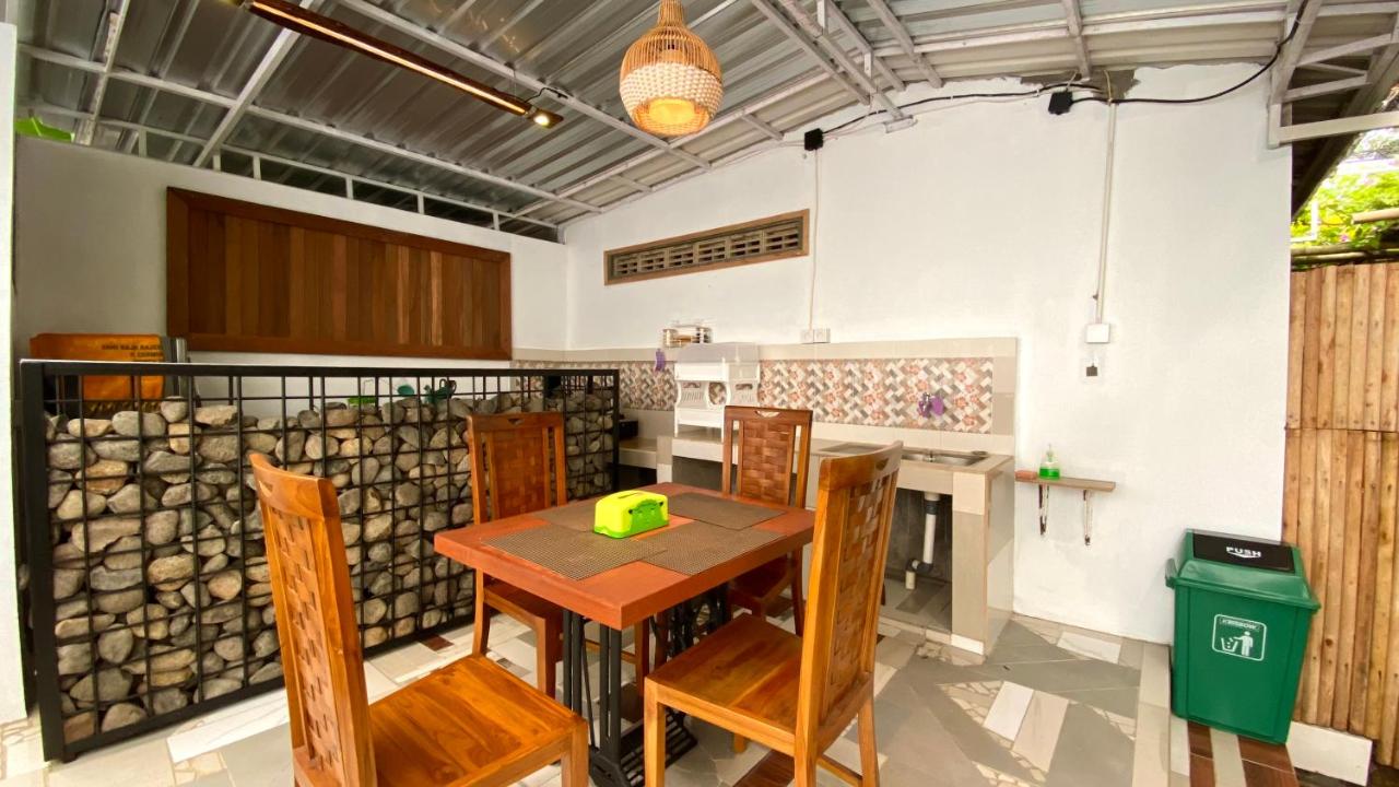 Mandox Bali Homestay - 4