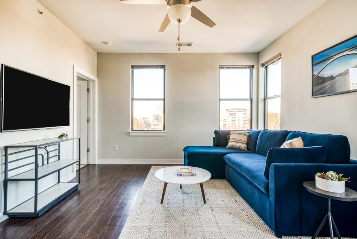 CozySuites TWO Modern Music Row Condos with parking - 2