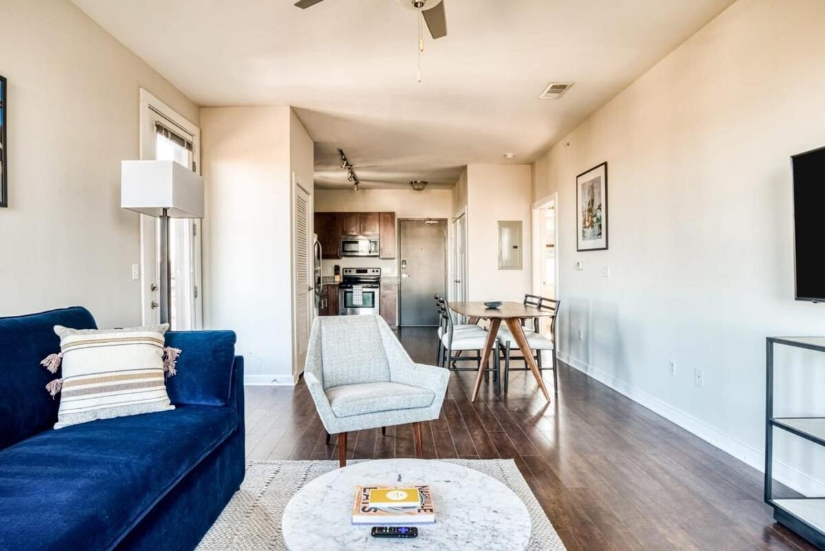 TWO CozySuites Modern Music Row Condos with parking - 3