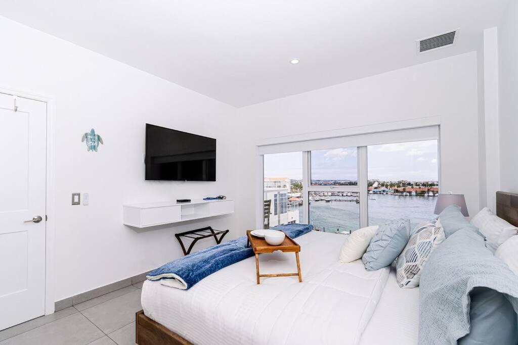 Top Floor Condo-2/2-Solitude n Aruba - 3