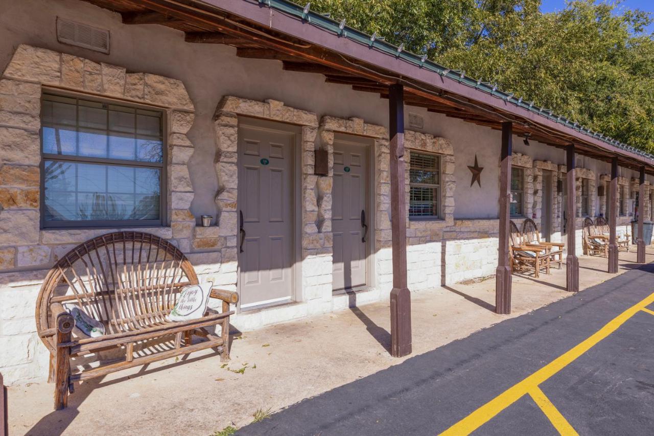 Country Inn — photo 11
