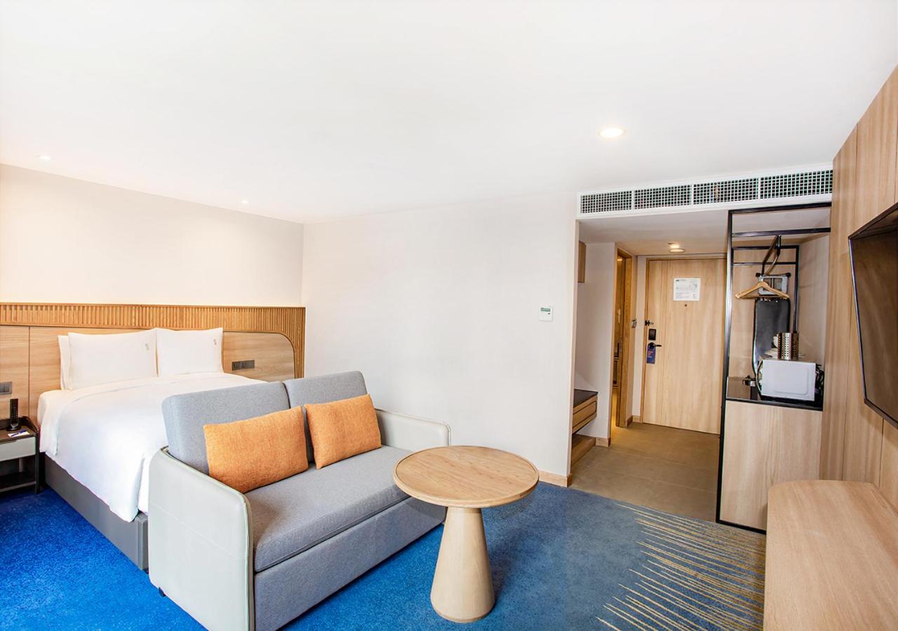 Holiday Inn Express & Suites Bangkok Central Pier by IHG - 2