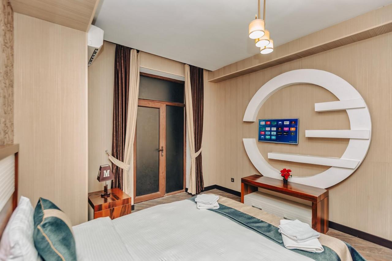Manor Luxury Hotel Baku photo