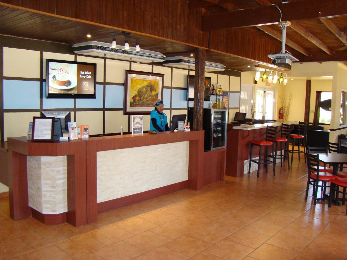 Combate Beach Resort - 5