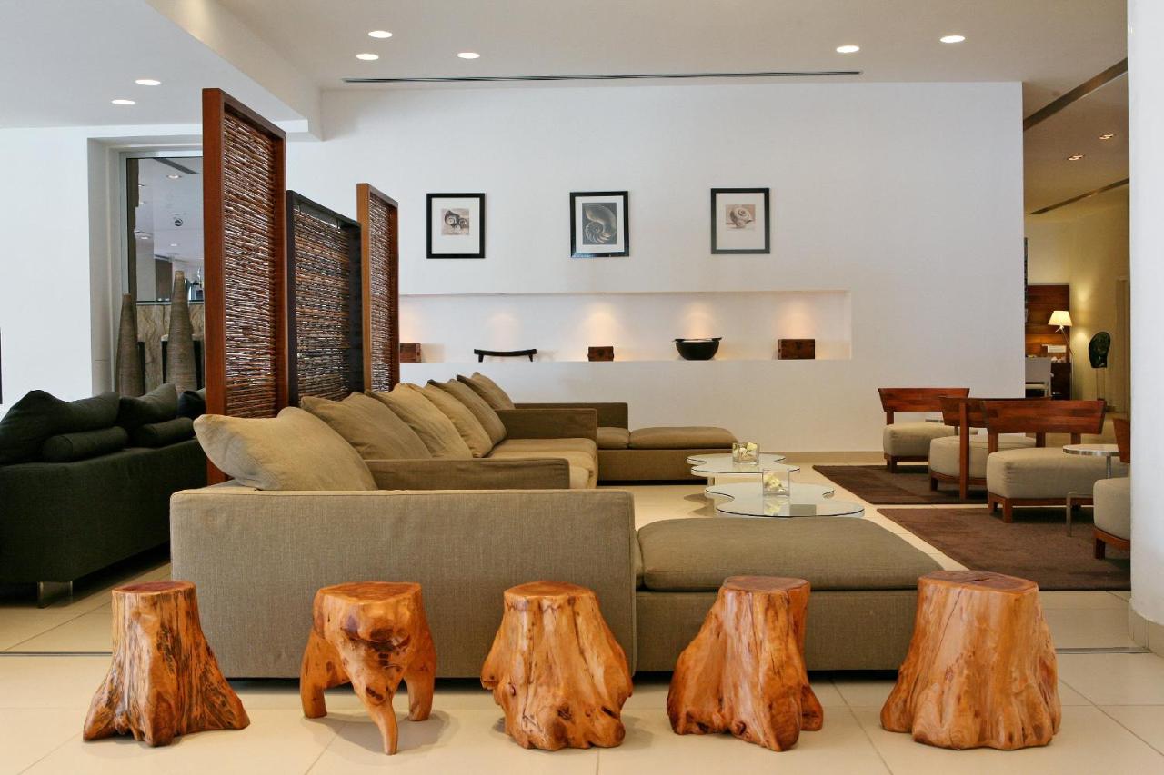 Napa Mermaid Hotel & Suites photo