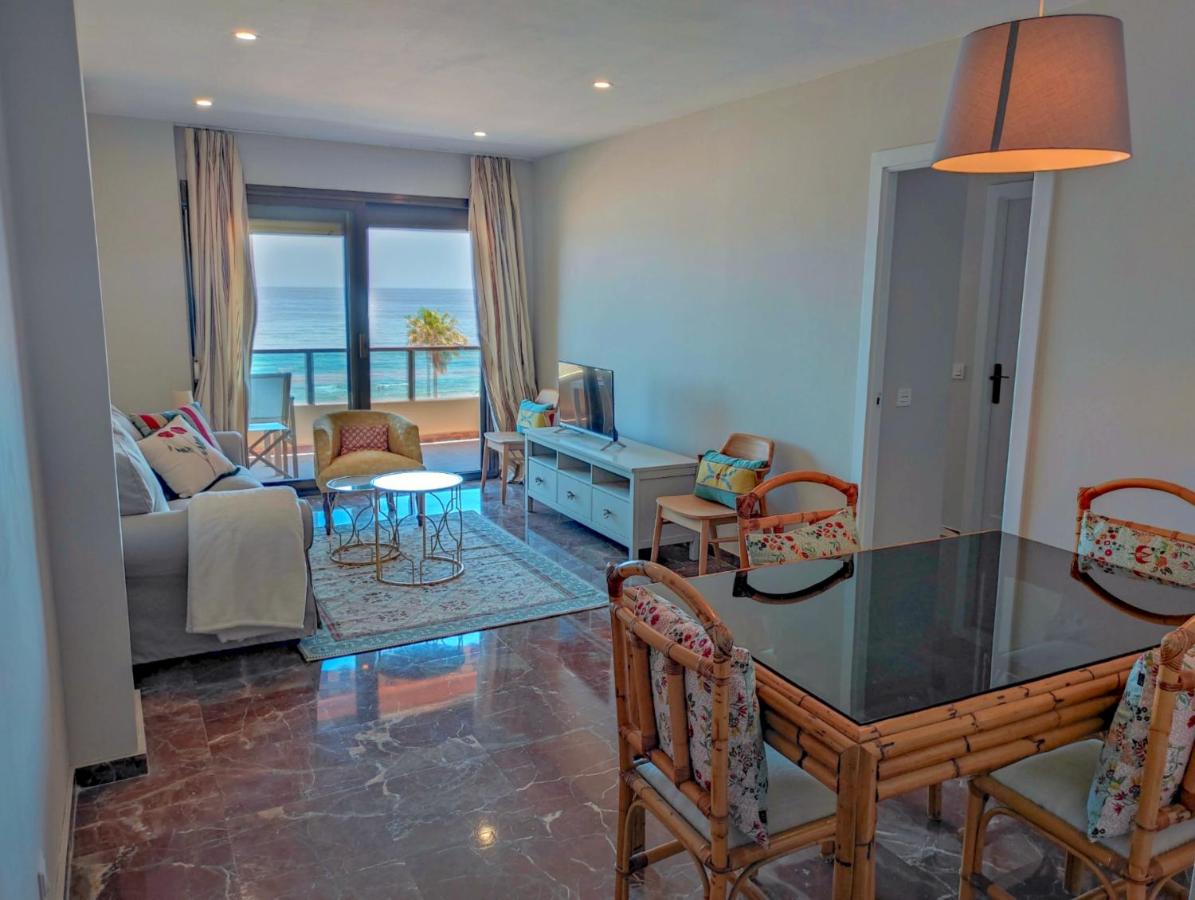 Precioso piso a orillas del mar en Fuengirola - 2