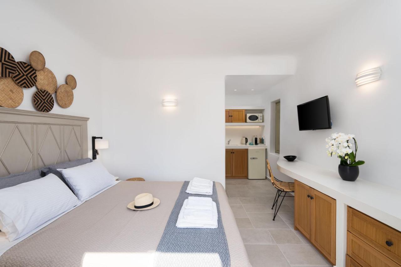 Santorini Hillside Suites & Villas - 3