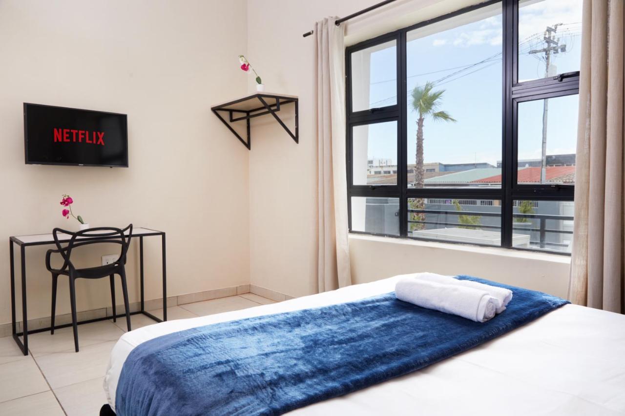 City Club On York - 2