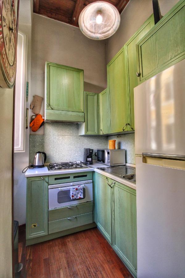 Trastevere Charming Romantic Loft By YourHost - 4