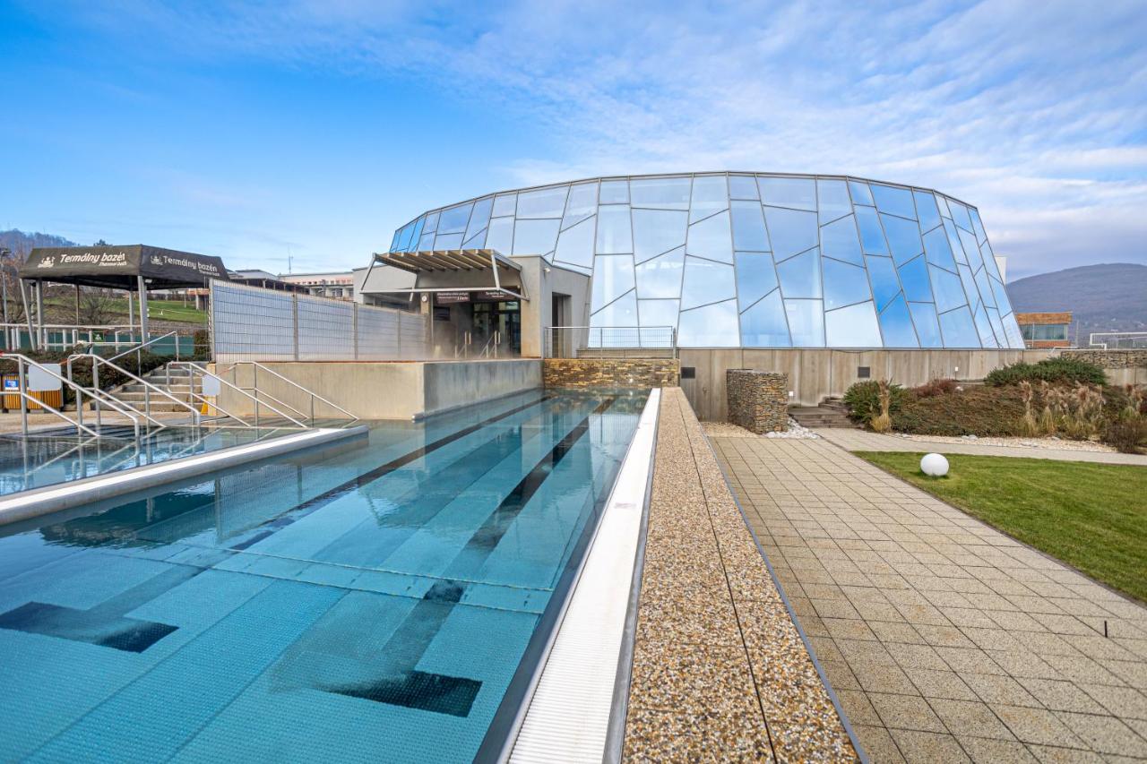 Hotel Thermal, ŠÍRAVA ****