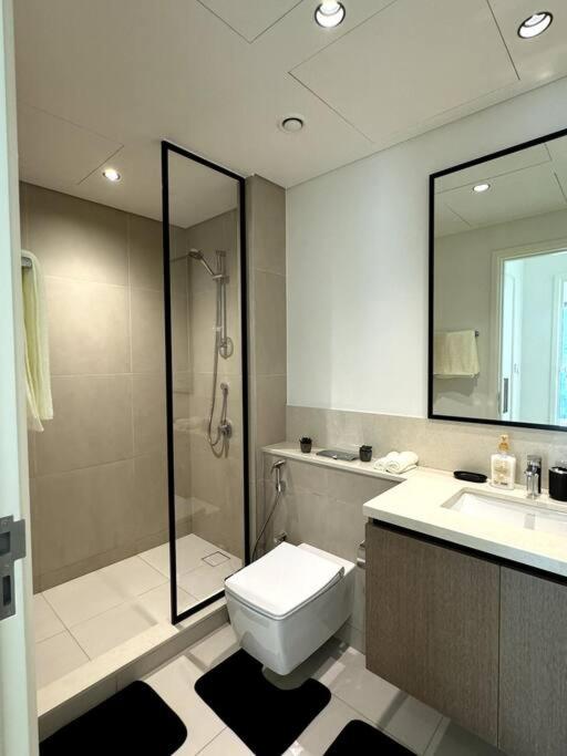 Burj Crown - Luxury Apartment Near Burj Khalifa - 3