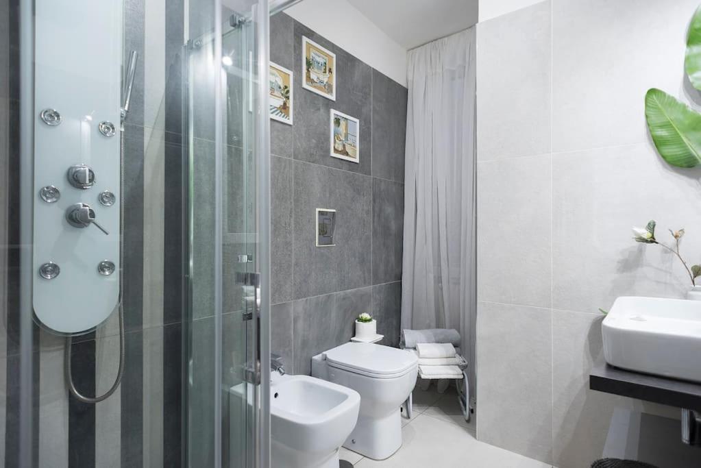 SOFIA HOUSE living in the heart of Naples - 4