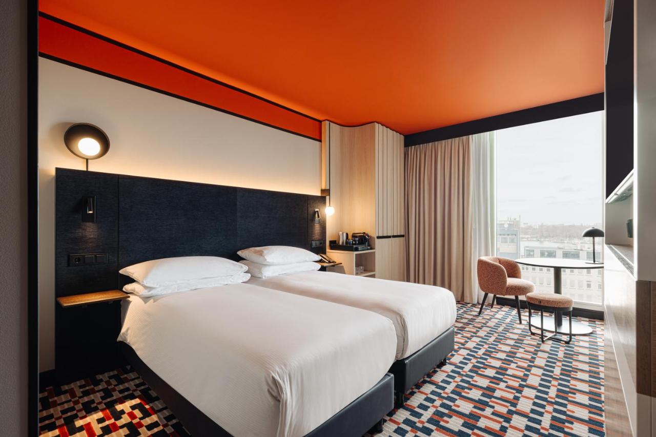 DoubleTree by Hilton Amsterdam Centraal Station - 2