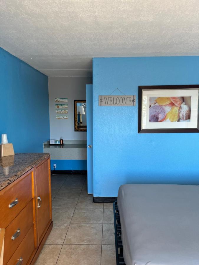Budget Inn — photo 19