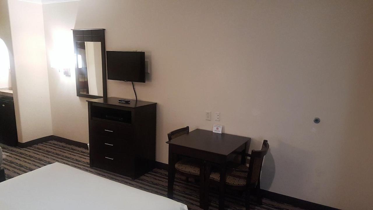 Hotel Houston/Humble - IAH Airport / HWY 59 — photo 8