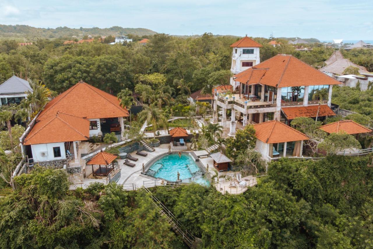 Uluwatu Mansion Villas - 3