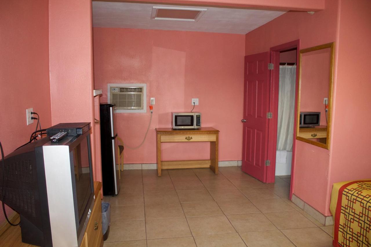 Bel Air Motel — photo 10