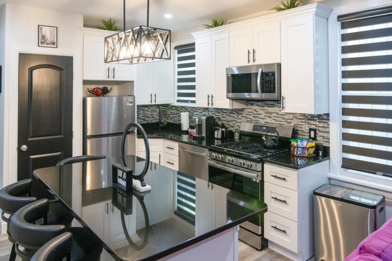 Hugh's and Nora's Place to stay - 4