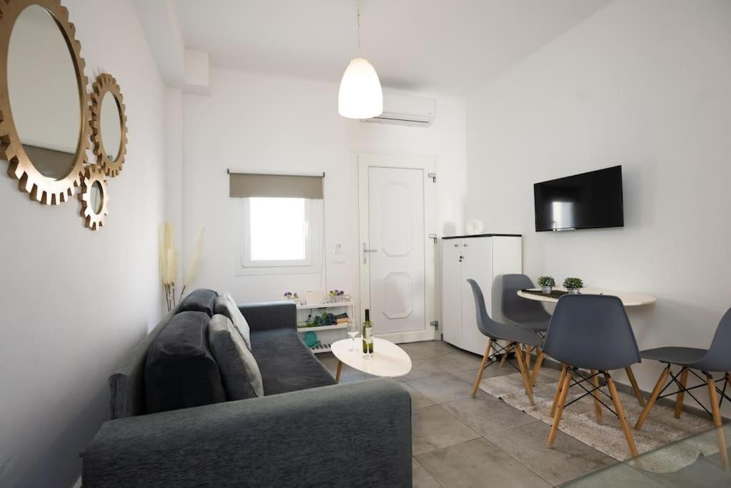 My White Studio Mykono Town - 5