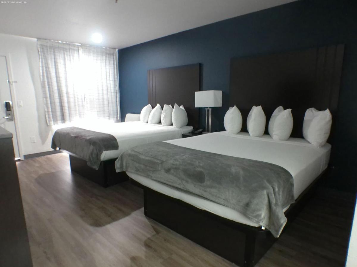 GreenTree Inn of Holbrook, AZ — photo 12