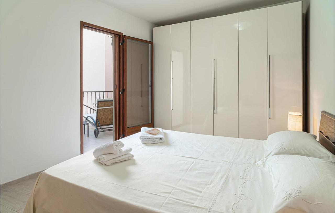 Amazing Home In Torraca With 3 Bedrooms And Wifi photo