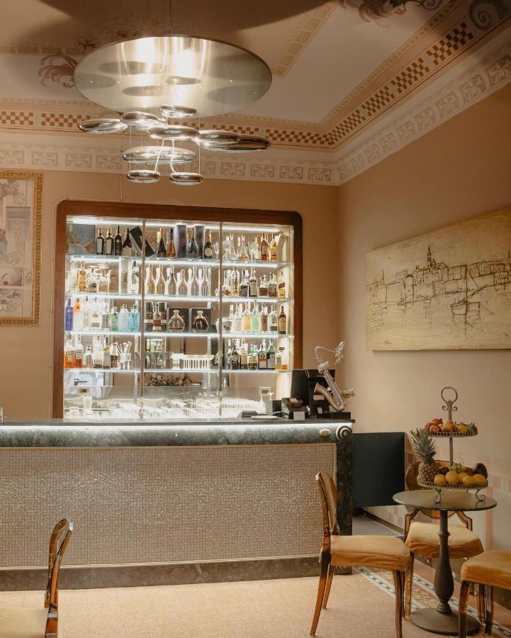 Luxury Liberty House - VILLA & SPA - 3
